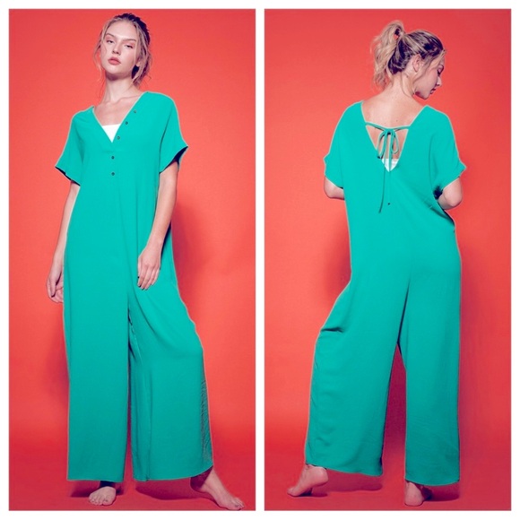 03 Boho Absolutely Fabulous Short Sleeve Wide Leg Button Front Jumpsuit - Picture 4 of 5